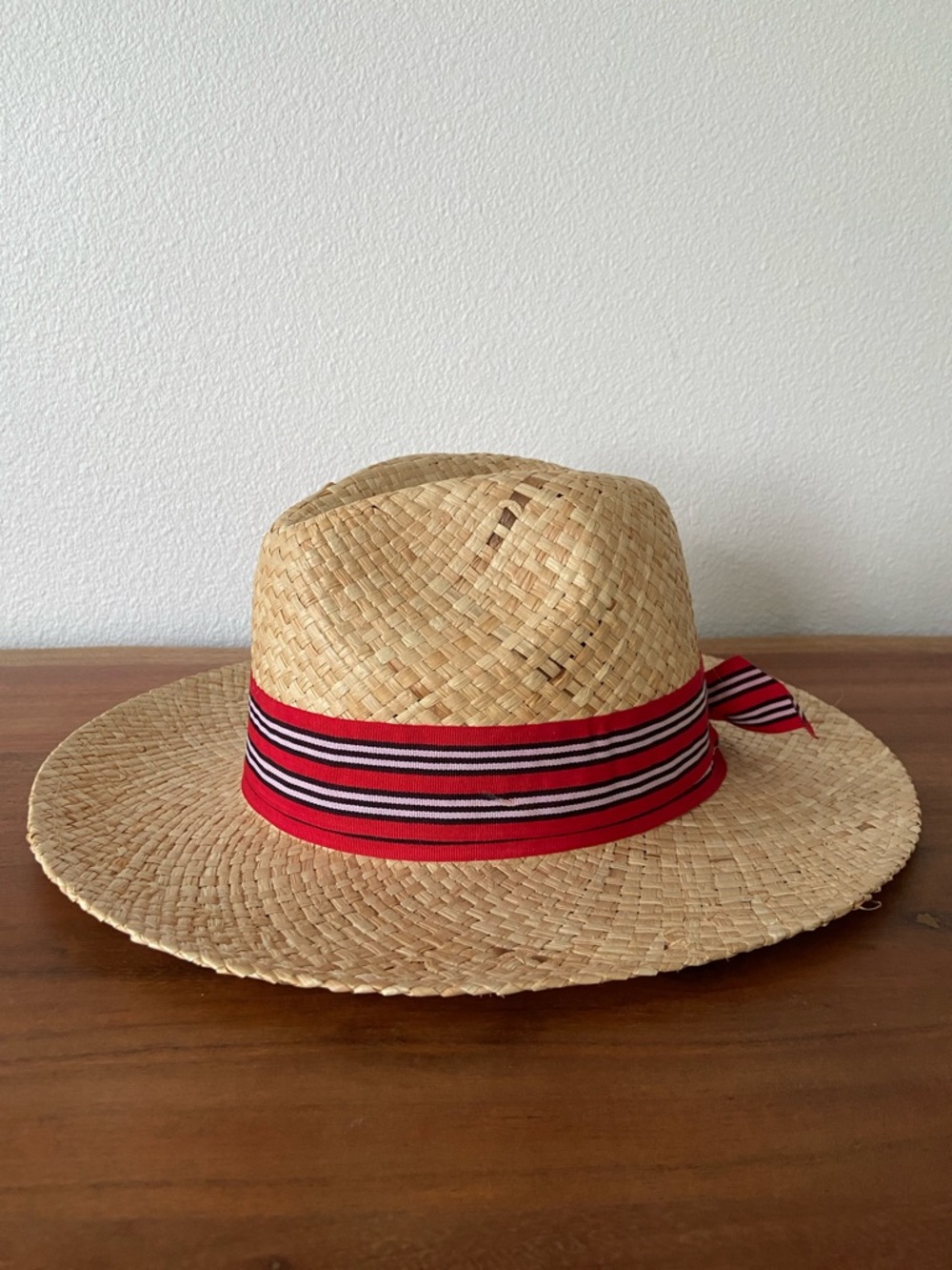 Forever 21 straw hat neutral tan woven summer hat with red ribbon band 57 cm M/L